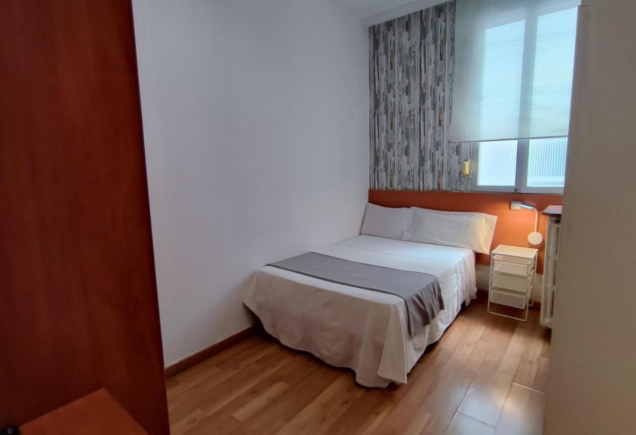 Hostal Cervantes Madrid Eksteriør billede